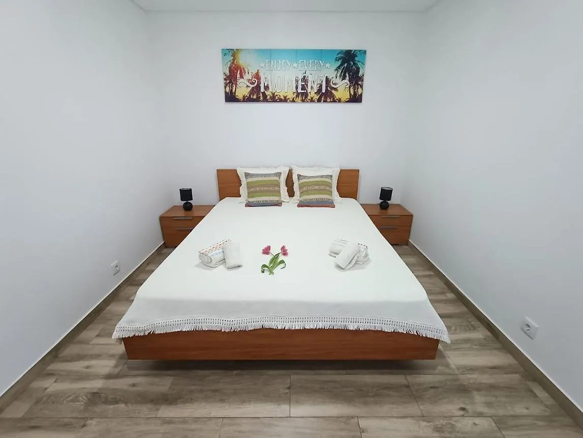 Sunny Pearl Apartment Caniço 0*,  Portugal